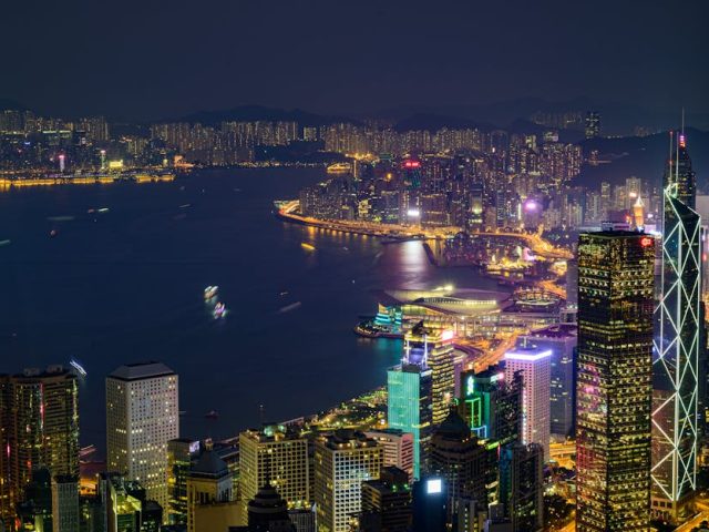 女裝背囊：實用與時尚兼備的必備單品