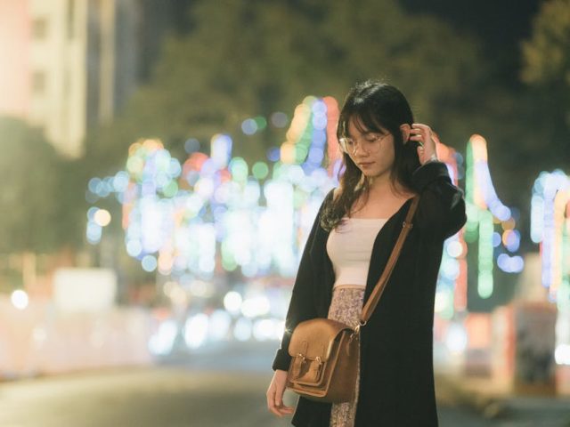 女裝手袋：它不只是一個容器，而是你靈魂的華麗勳章